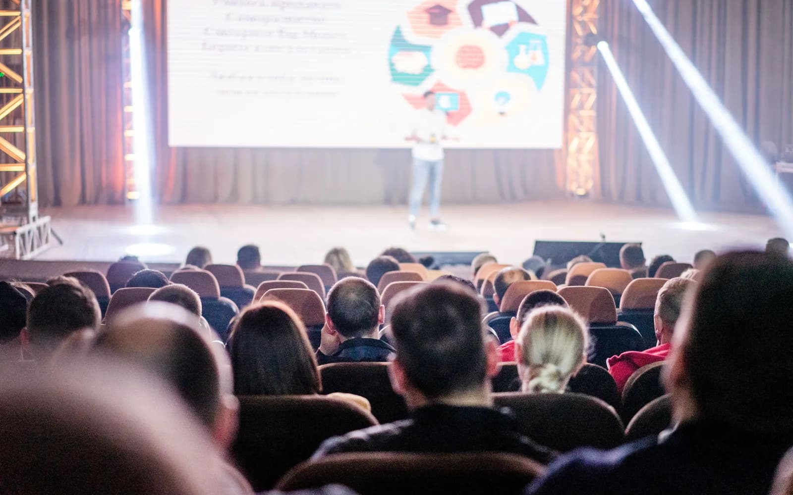 Psychology Seminars: 8.1x ROAS with Meta Ads — Nouvo case study